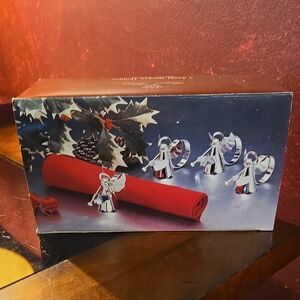 4 Piece Regal Silver Plated Angel Napkin Holders Rings 8316.1 Made In Hong Kong